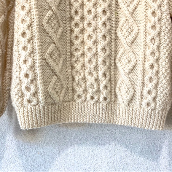 Wool Sweater Genuine Hand Made (L) - Picture 8 of 13